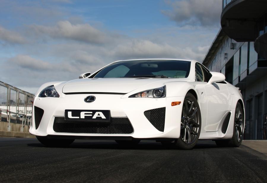  Lexus LF-A 2010 года  (фото 149 из 213)